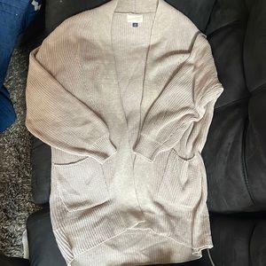 Women’s beige sweater duster M